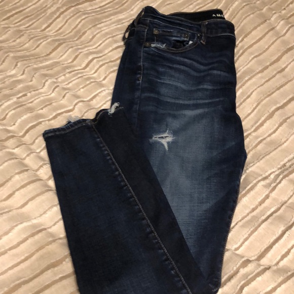 Jeans - Picture 2 of 4